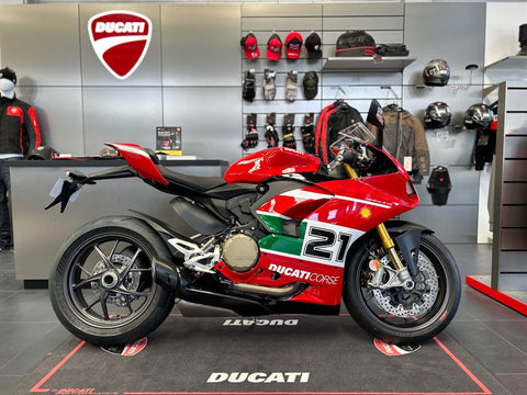 2024 DUCATI PANIGALE V2 BAYLISS - RED