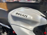 2023 DUCATI SUPERSPORT 950S - WHITE